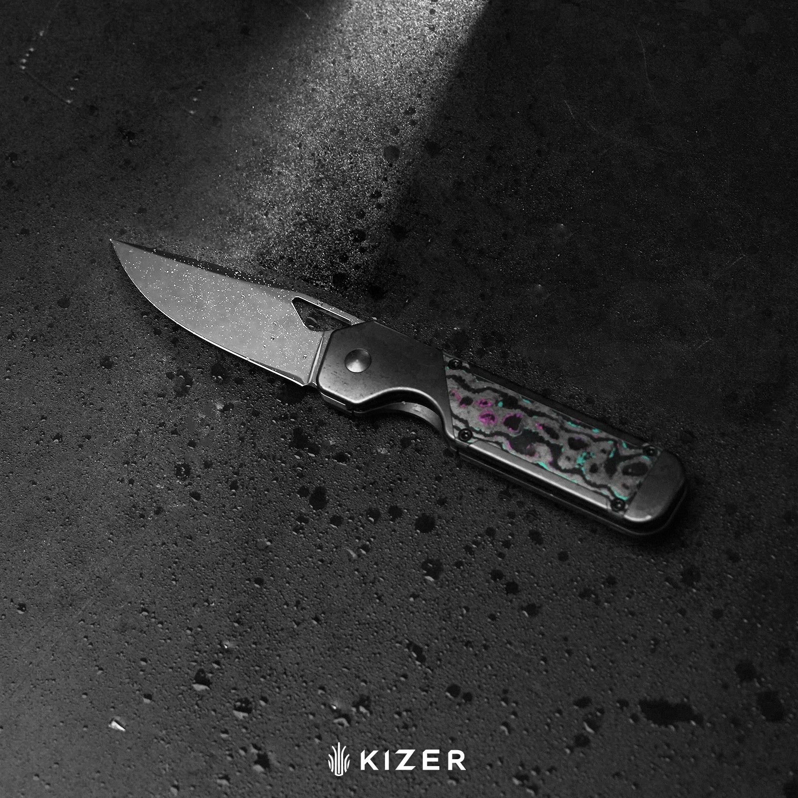 Militaw® | S45VN | Hand-Polished Mirror | Titanium+CamoCarbon Jazzy | KizerB™ 3634A10