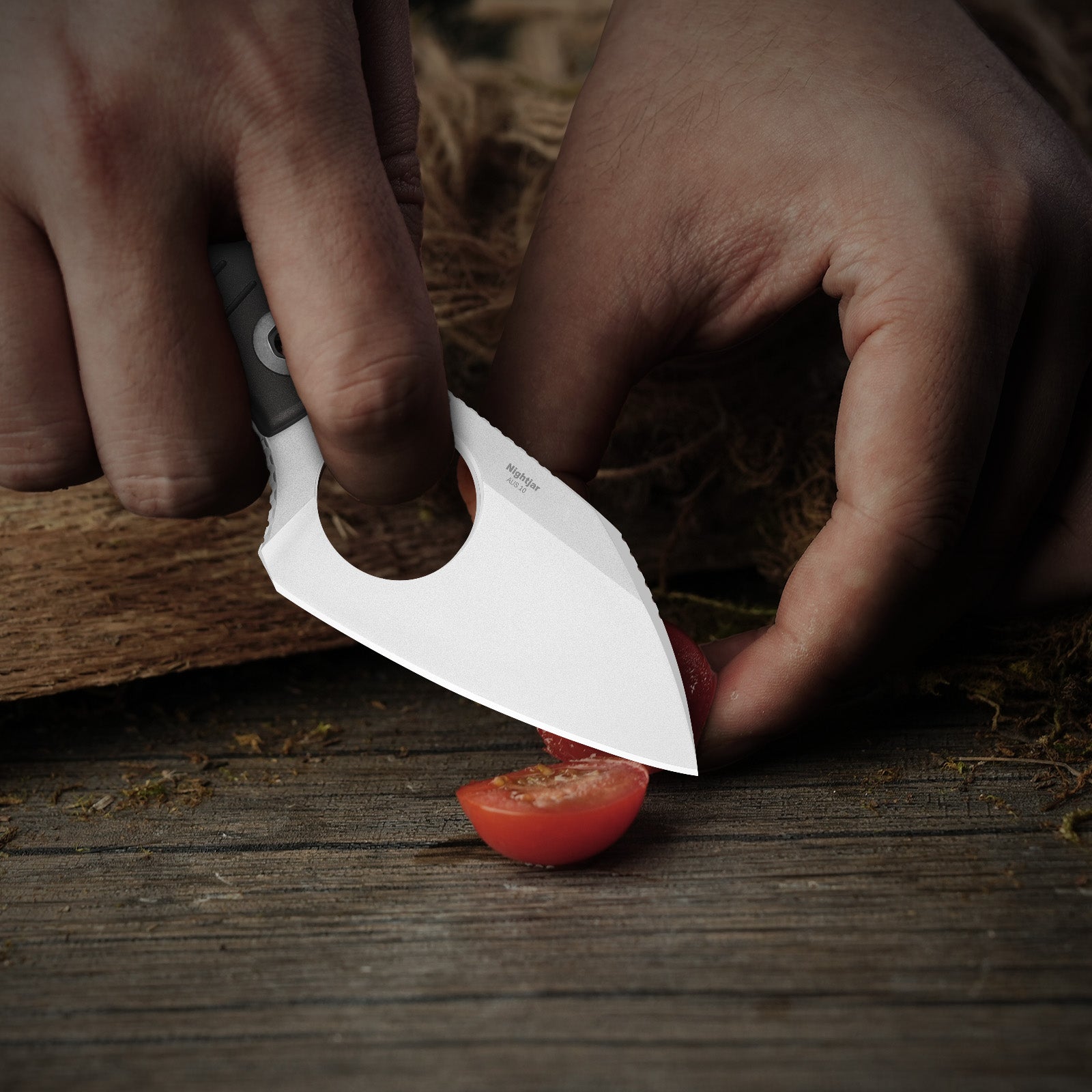 Nightjar | Japan AICHI AUS-10 Steel | Sheepfoot Fixed Blade | Aluminum | KizerV™ 1114A2