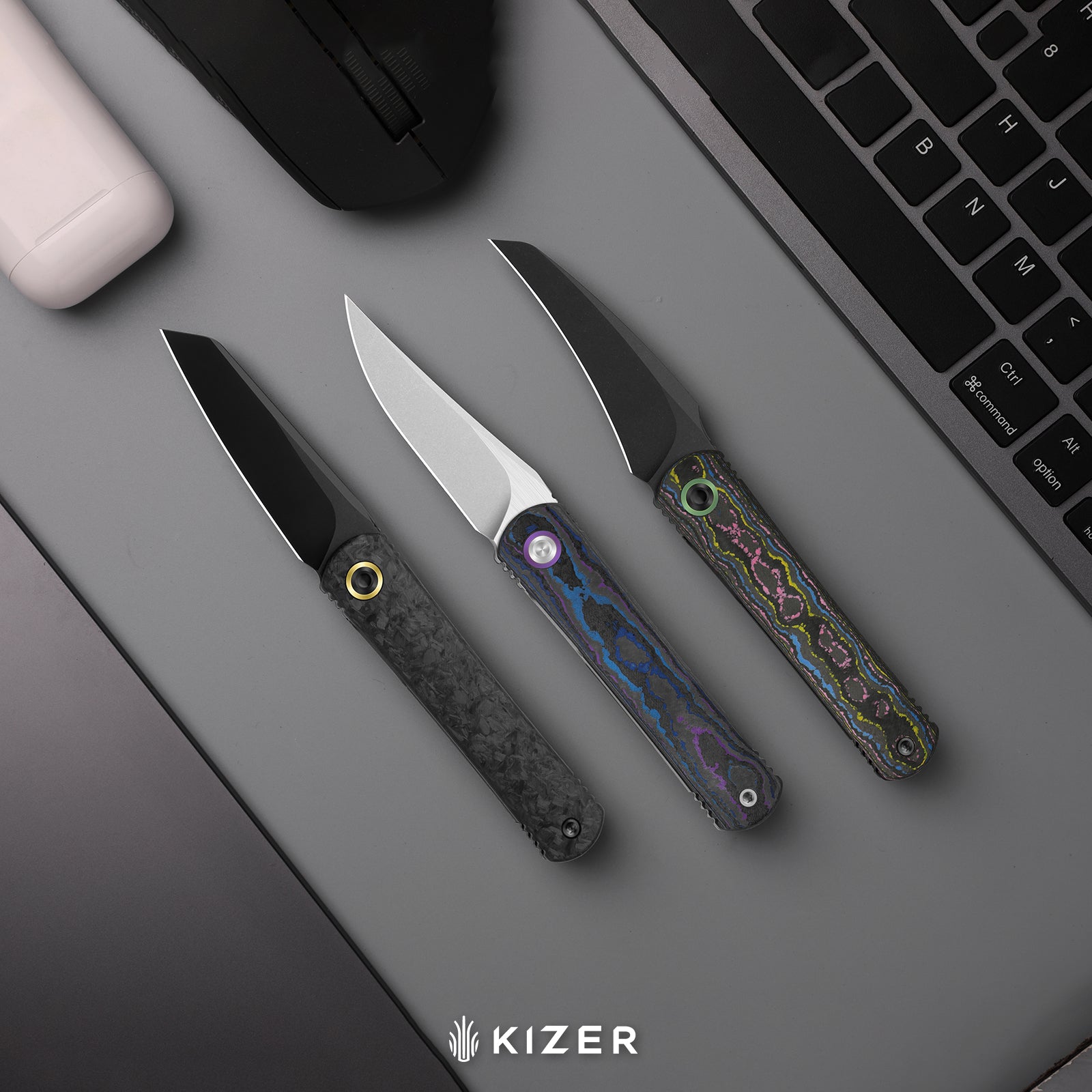 Feist 3 | CPM S90V + Stonewashed & Flat Brushed | UV-Luminescent | Clip Point | Titanium & CamoCarbon Damtanium | KizerX™ 3499.3A2