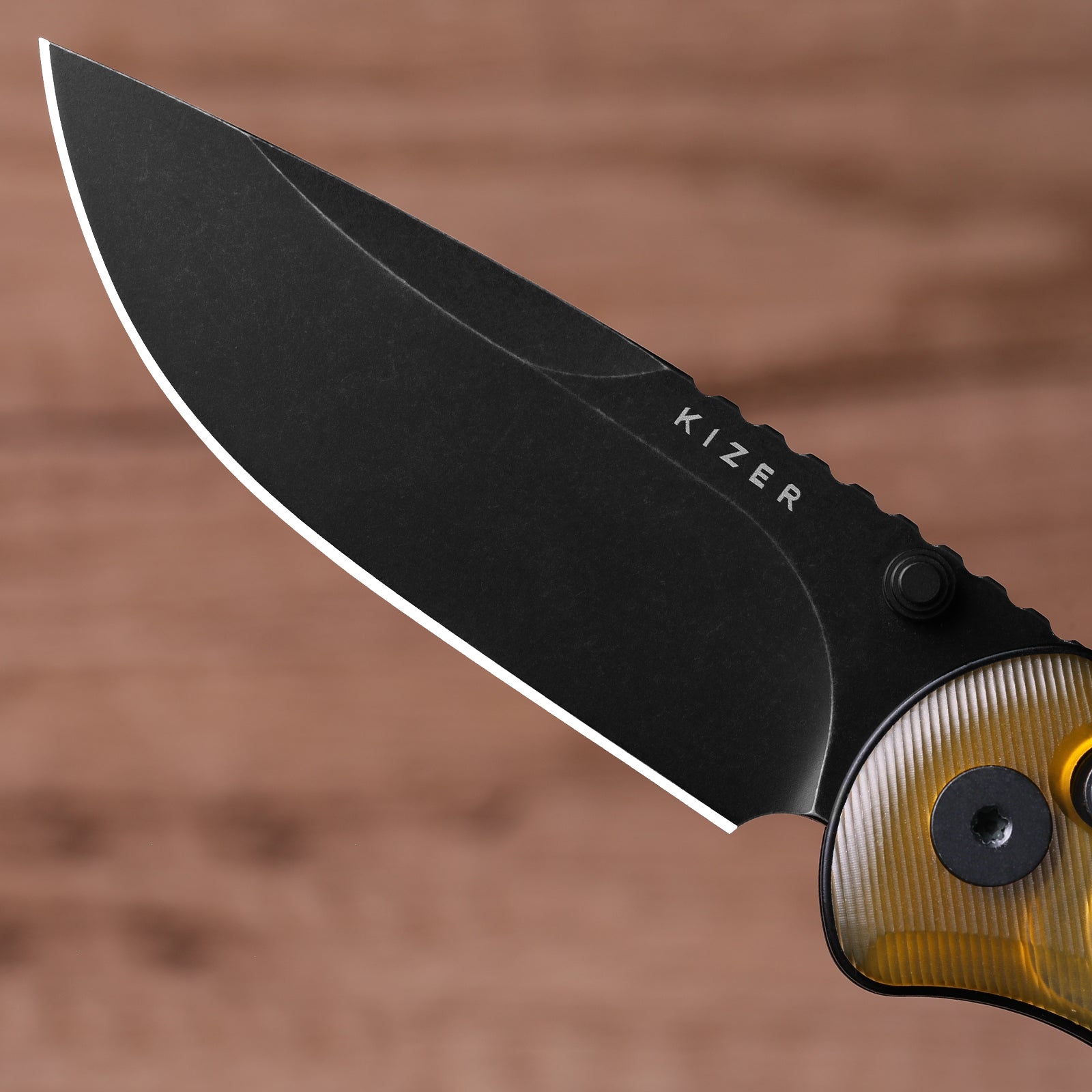 Buddy II | Kizer Clutch Lock™ | Acrylic | AEB-L Satin | KizerV™ 3790A2
