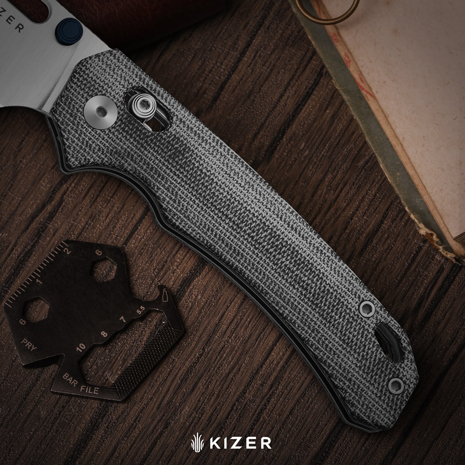Outposter | Kizer Clutch Lock™ | Norplex UltreX™ Micarta | Nitro-V + Satin | KizerV™ 3802CDA1