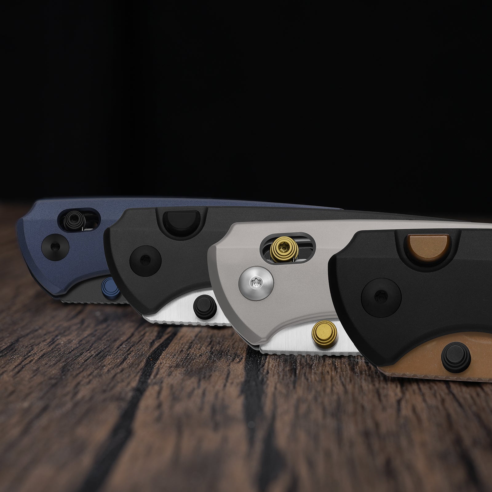 T1 CD | Kizer Clutch Lock™ | M390 | Aluminum Handle | KizerB™ 3490.2CDA2