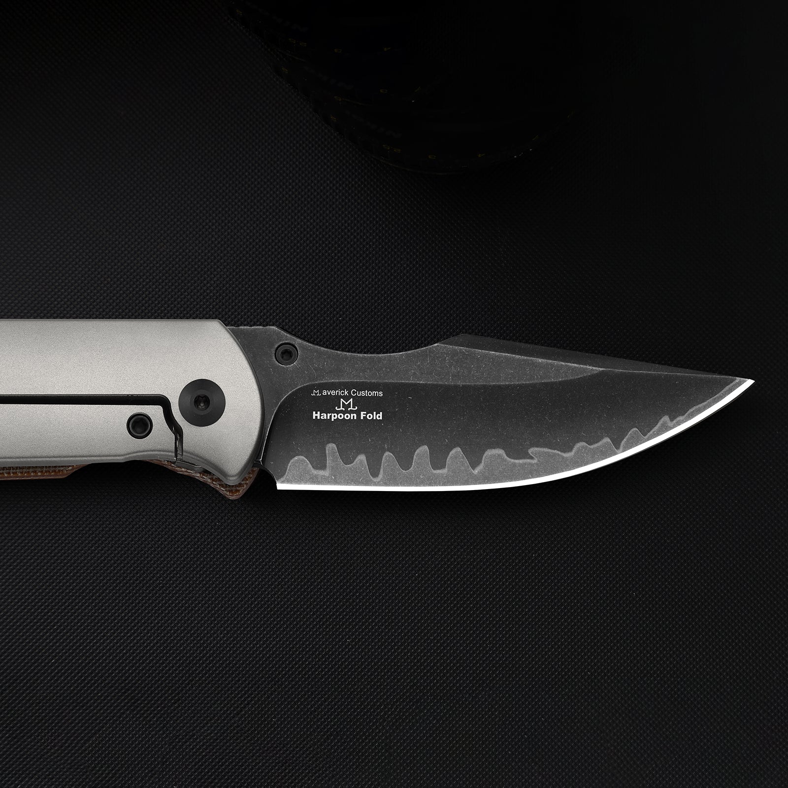 HARPOON FOLD | Elmax + Hollow Grind + Matte DLC Ultra | FRAME LOCK | Titanium | KizerB™ 4784A3