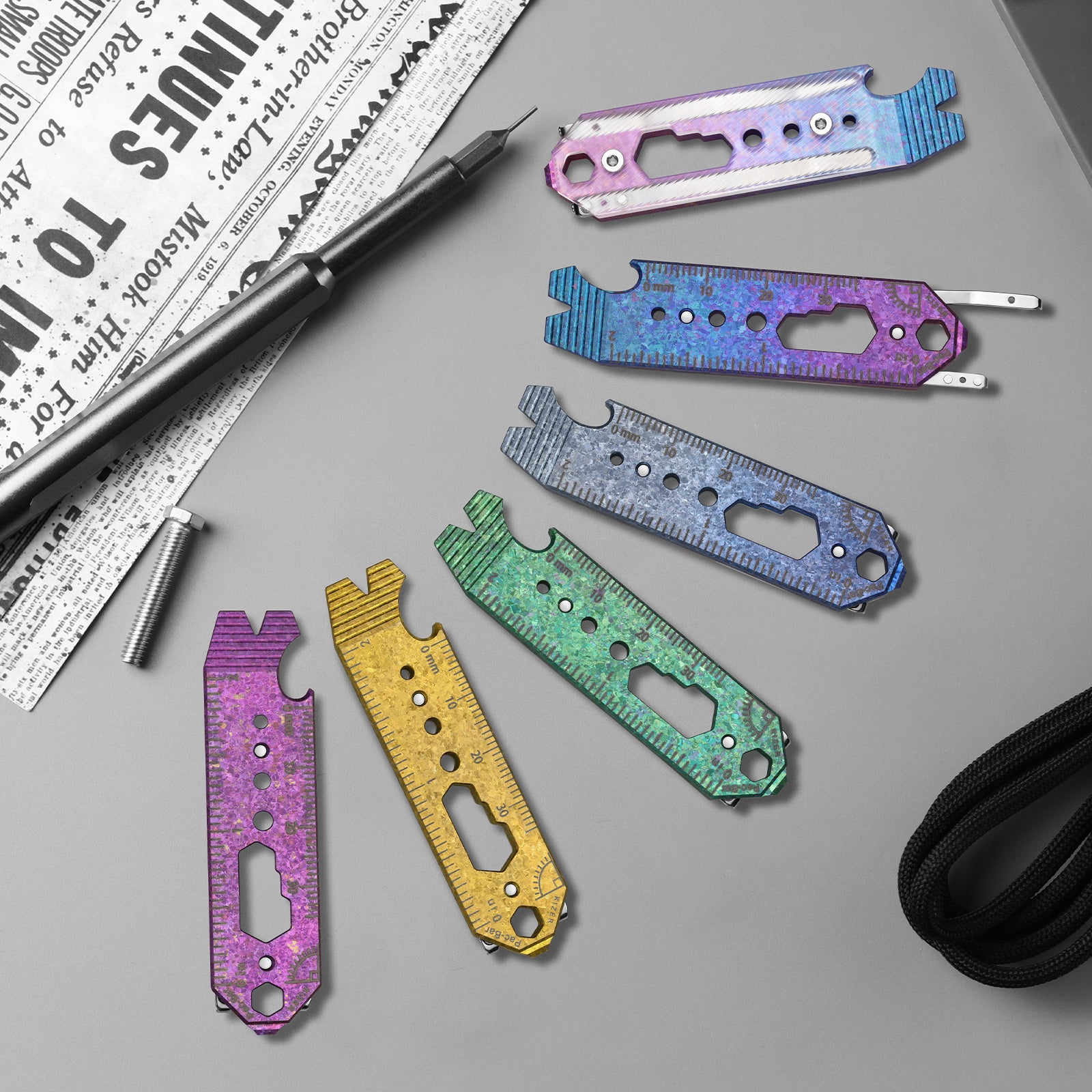 Kizer Crystallized Titanium & Acrylic EDC Multi-Functional Tools Yellow Pac-Bar