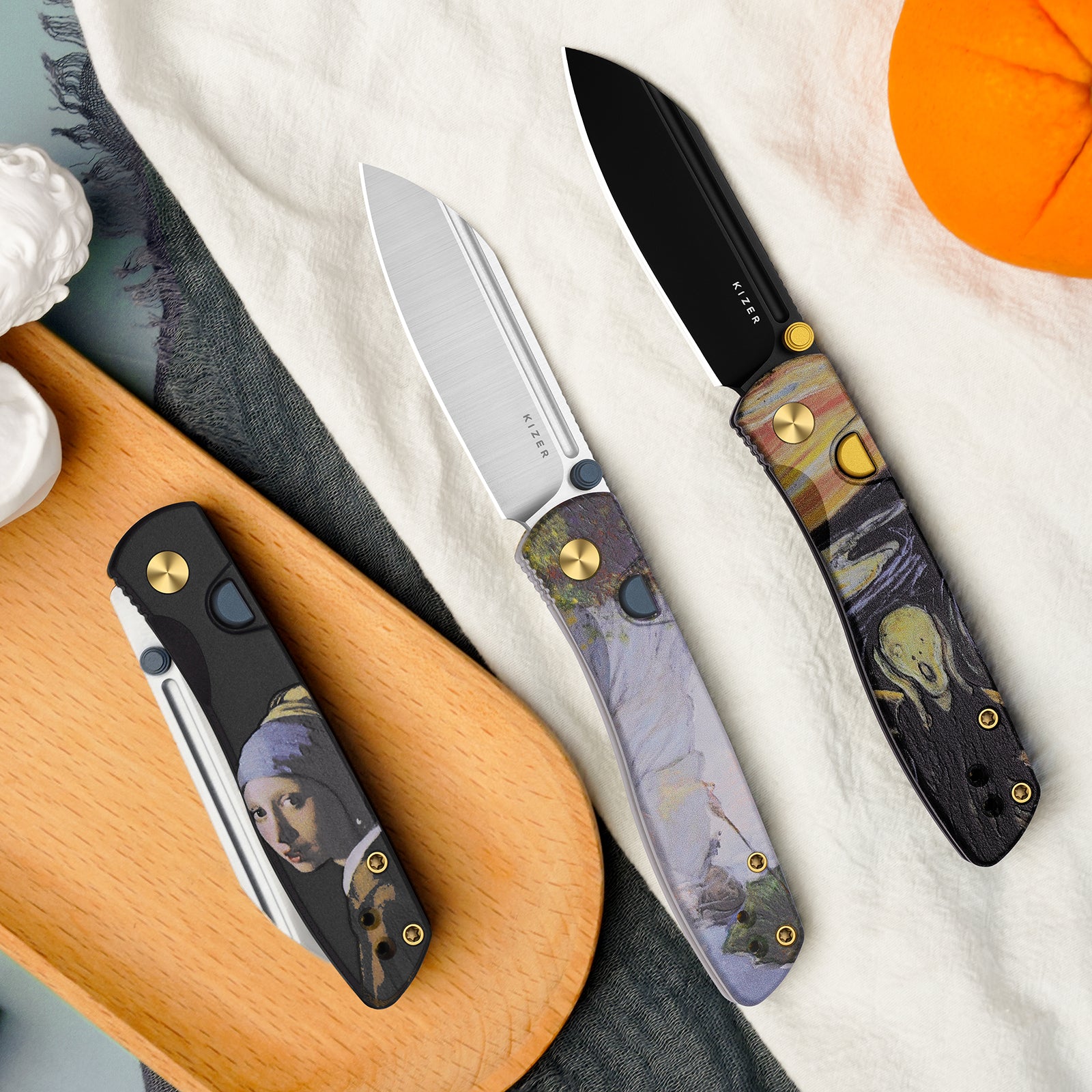 Renissance | Kizer Button Liner Lock™ | G10 | N690 + Satin | KizerV™ 3698A5