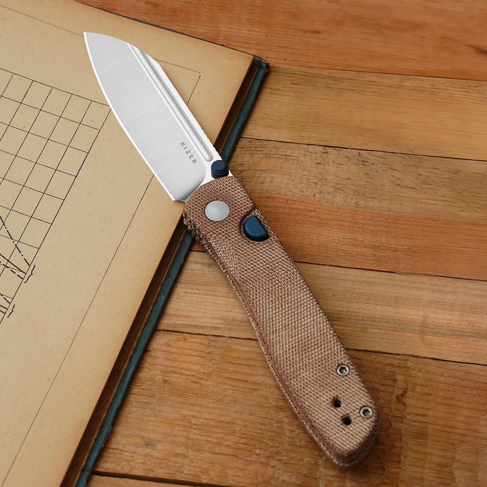 Renissance | Kizer Button Liner Lock™ | Norplex UltreX™ Micarta | N690 Satin | KizerV™ 3698A2