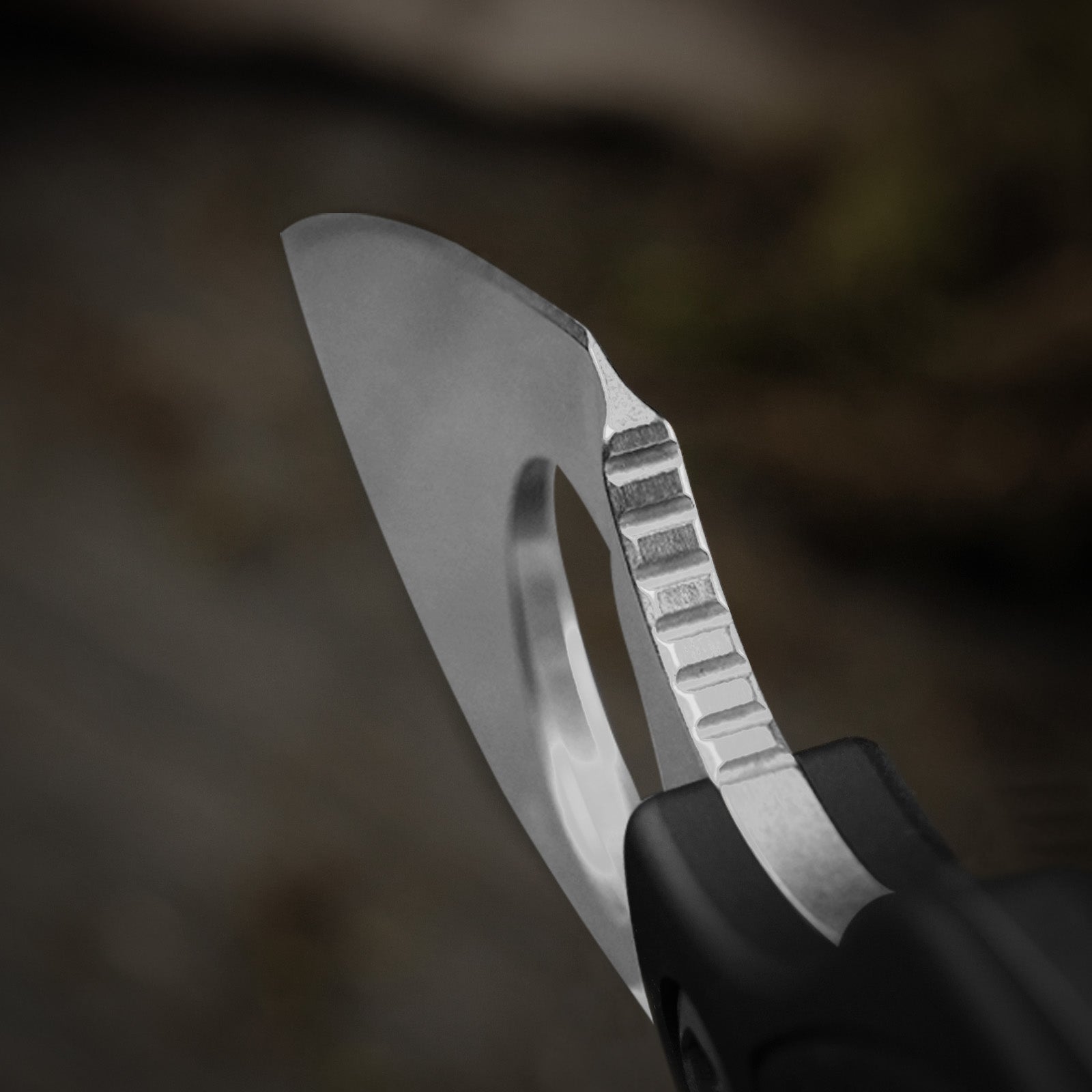 Nightjar | Japan AICHI AUS-10 Steel | Sheepfoot Fixed Blade | Aluminum | KizerV™ 1114A2