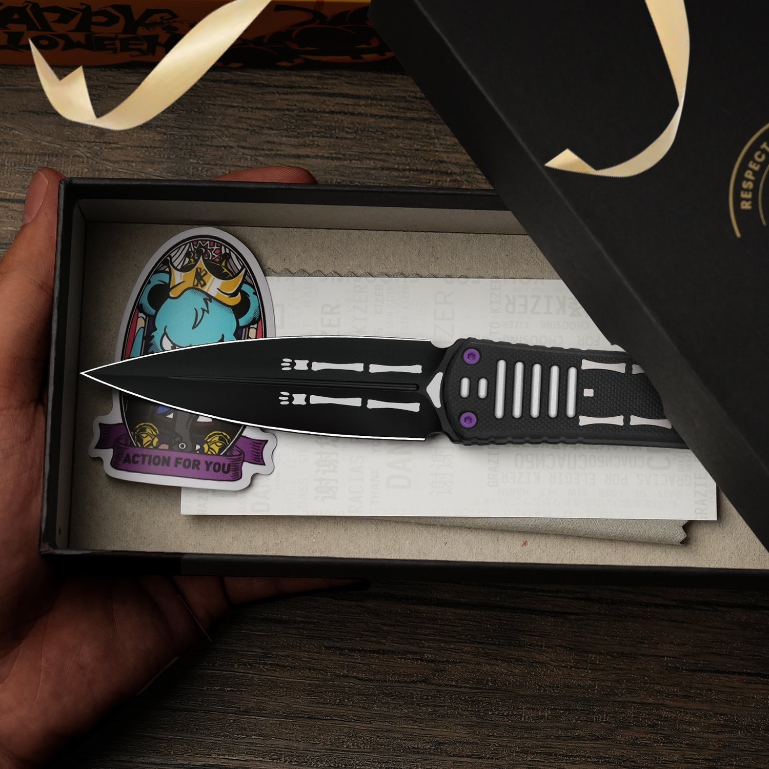 Halloween | Hidden Agenda | AEB-L | Aluminum & G10 | KizerV™ 1083HW1 | Limited