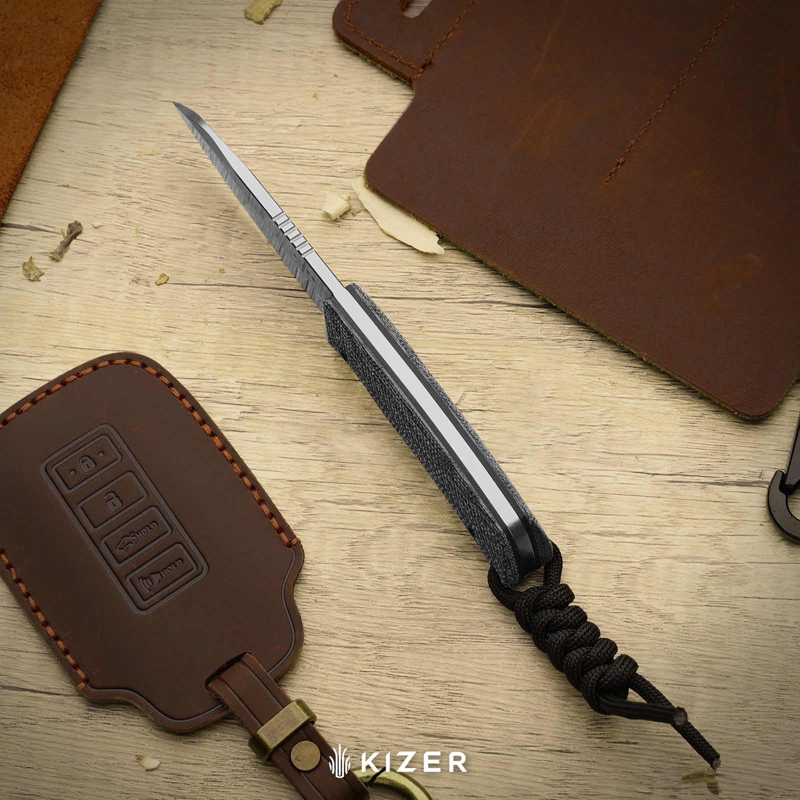 Field Mouse | 14C28N | Norplex UltreX™ Micarta | Fixed Blade | KizerV™ 1135A4
