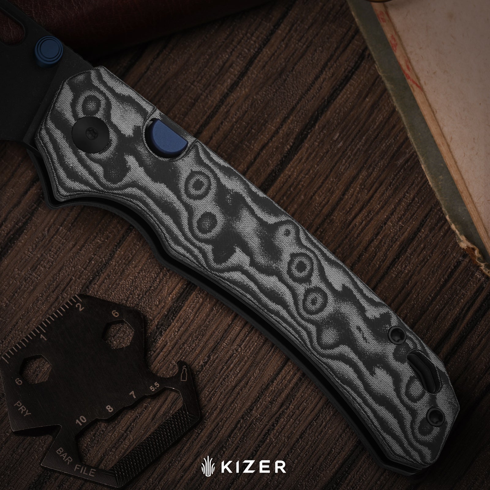 Outposter | Kizer Button Liner Lock™ | Vortex Pattern Micarta  | Nitro-V + PVD Coating & Stonewashed | KizerV™ 3802BDA2