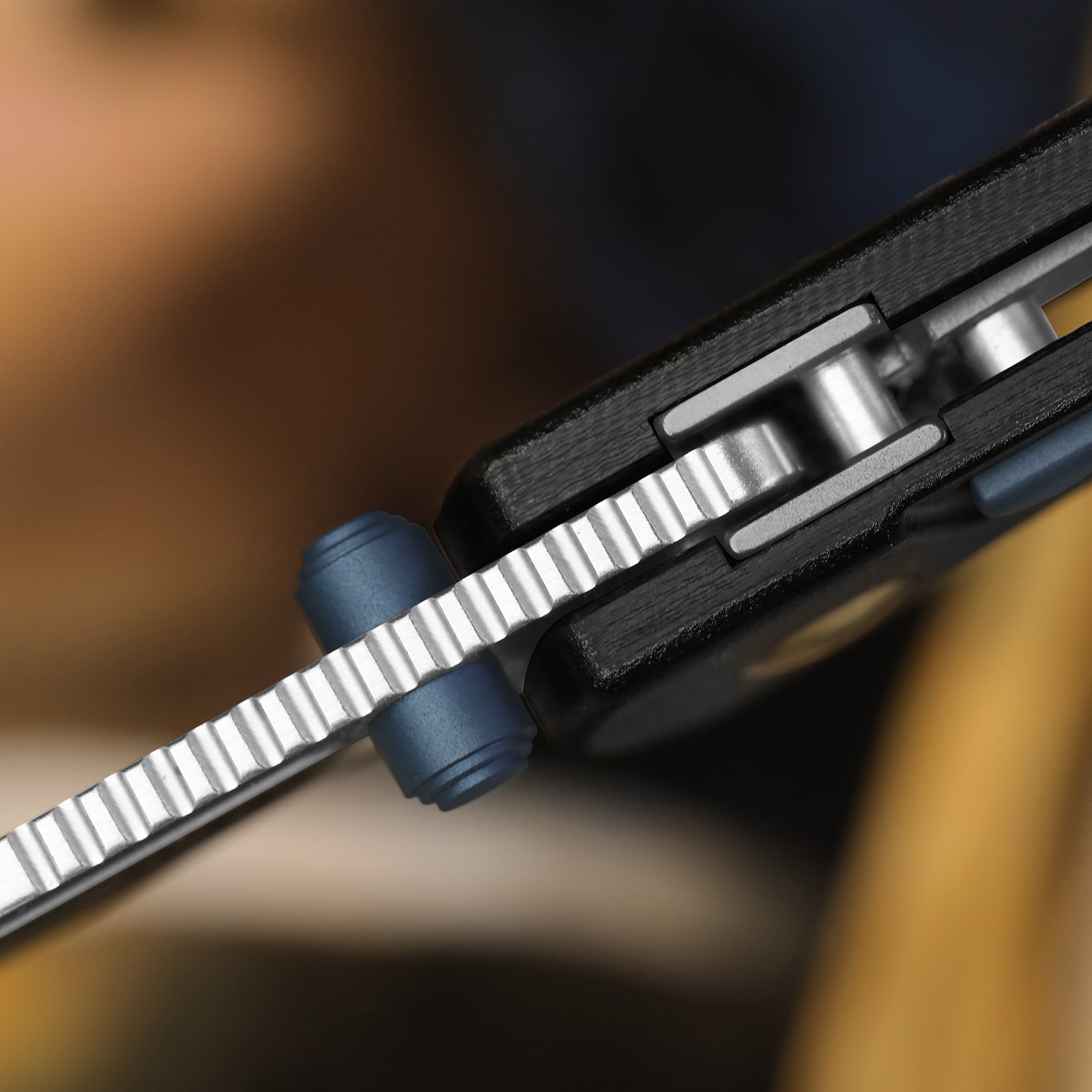 Renissance | Kizer Button Liner Lock™ | G10 | N690 Black PVD Coating | KizerV™ 3698A4