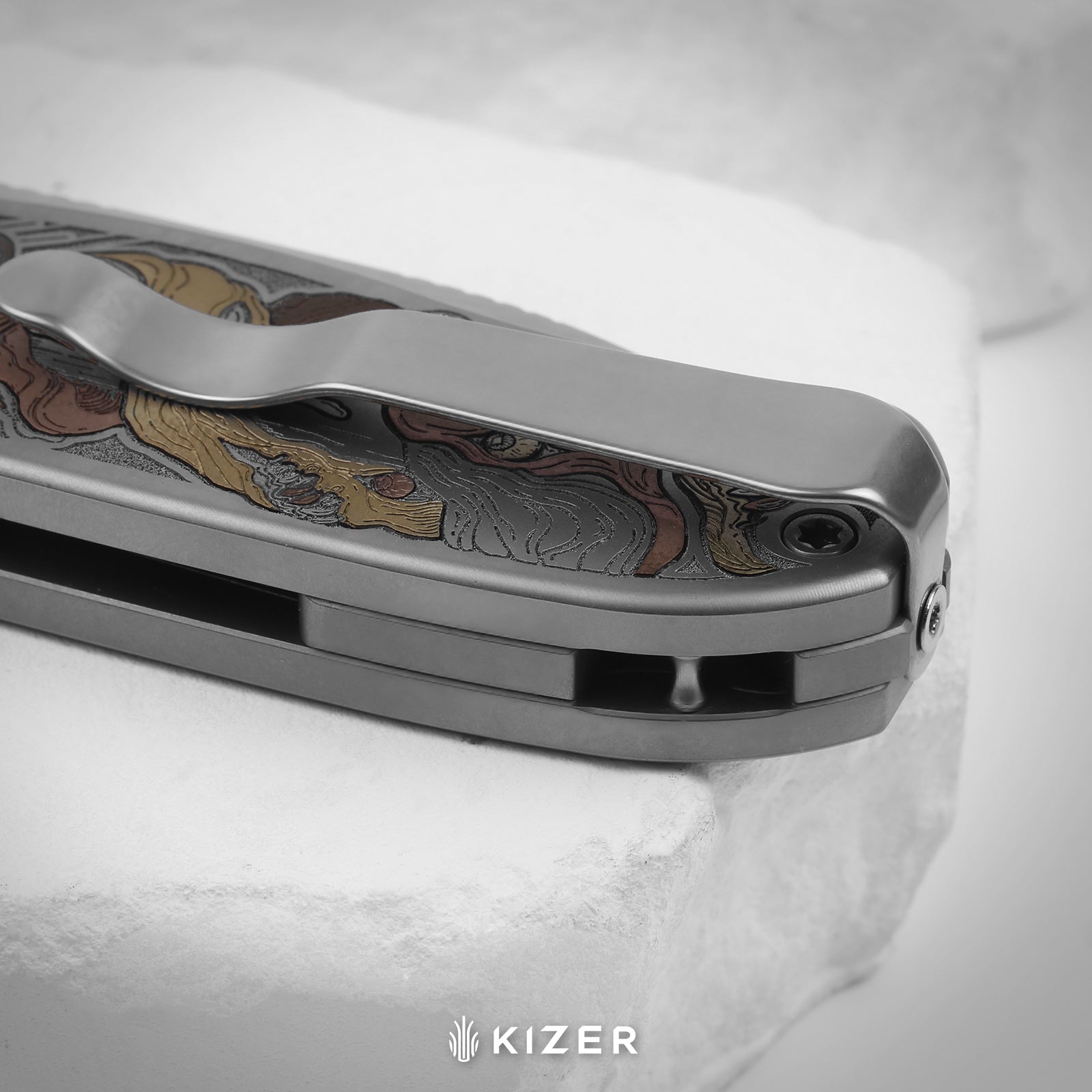 Drop Bear® Zero | Vanax | Hand-brushed | Hollow Grind | Titanium (Laser Engraved with Multi-tone Inlays) | Kizer Button Liner Lock™ | KizerX™ 3619BDLA1
